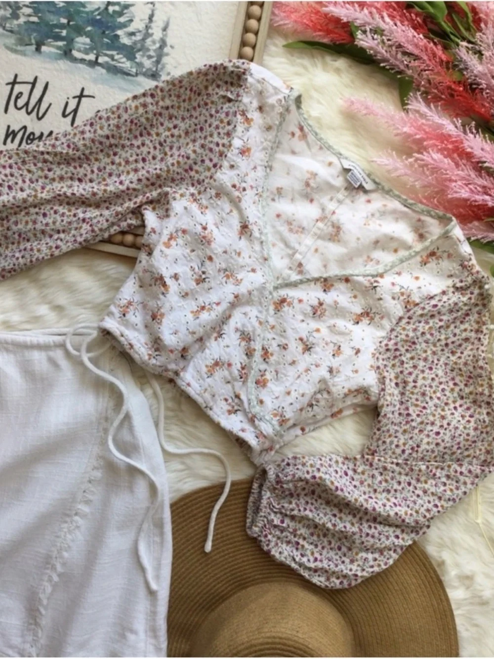 American Eagle White Floral Patchwork Eyelet Crop Top Sz XS Cottagecore